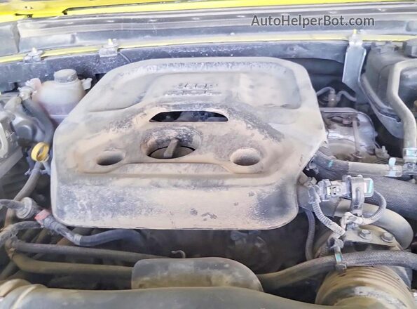 1C4HJXKN3PW611892 2023 JEEP WRANGLER Yellow Front interior view