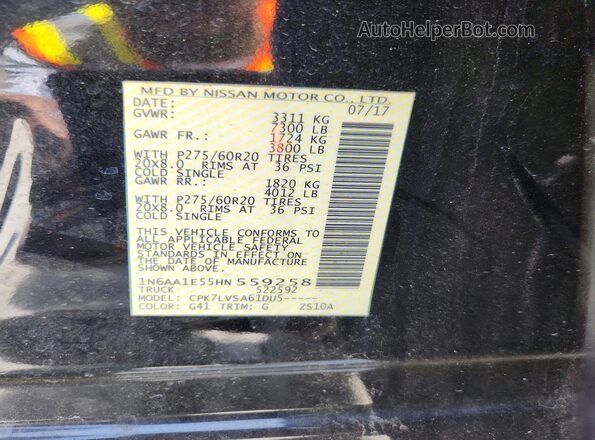 1N6AA1E55HN559258 2017 NISSAN TITAN Black Вид наклейки з VIN-кодом