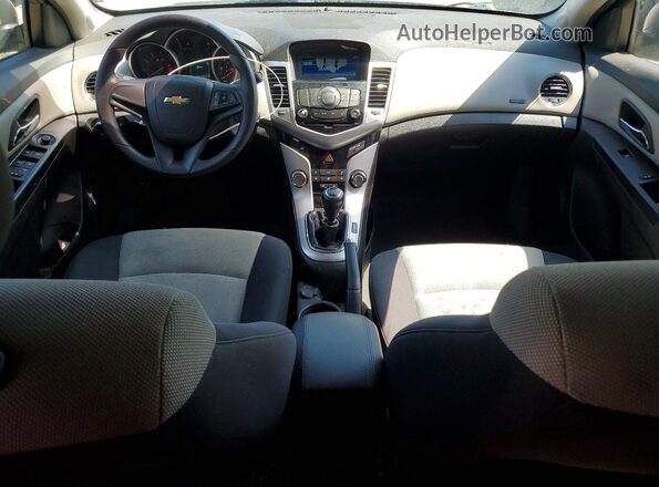 1G1PA5SH7G7202873 2016 CHEVROLET CRUZE White Սարքավորումների վահանակի տեսք