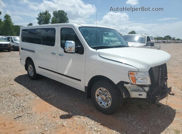 5BZAF0AA1JN853490 2018 NISSAN NV Белый Передняя правая четверть