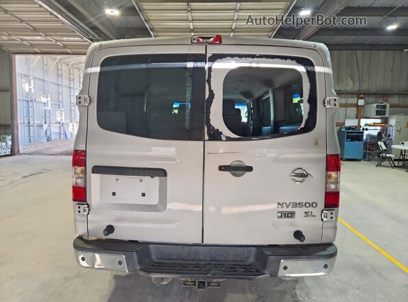 5BZAF0AA4GN855999 2016 NISSAN NV Серебряный Вид сзади