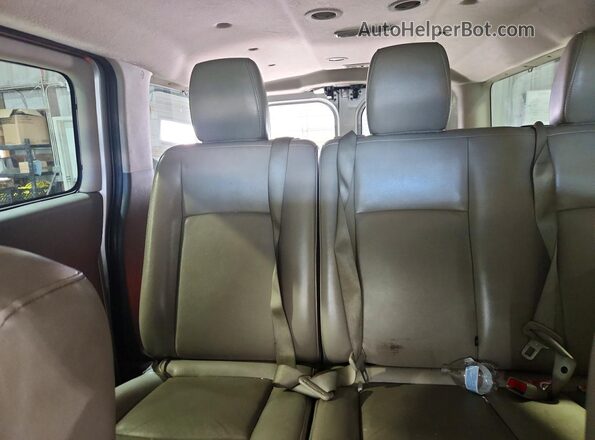 5BZAF0AA4GN855999 2016 NISSAN NV Серебряный Вид задних сидений