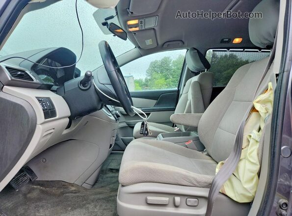 5FNRL5H36GB019657 2016 HONDA ODYSSEY Серый Вид салона спереди