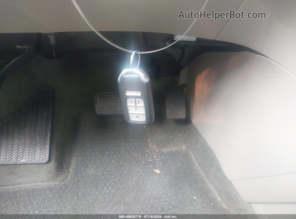 5FNRL5H37GB016265 2016 HONDA ODYSSEY White Вид панелі приладів