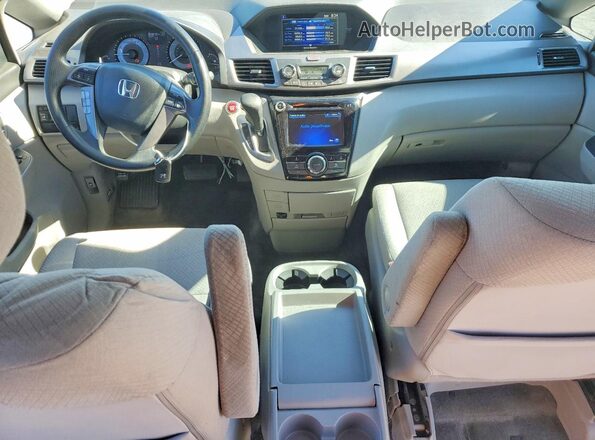5FNRL5H41GB162735 2016 HONDA ODYSSEY Silver Dashboard view