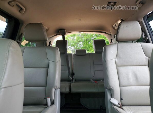 5FNRL5H60HB012604 2017 HONDA ODYSSEY Blue Rear seats view