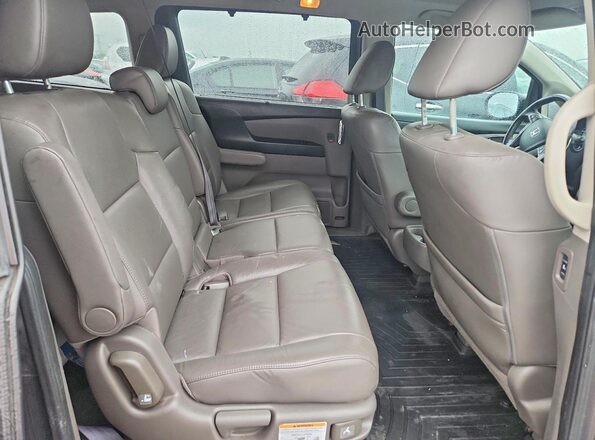 5FNRL5H63GB020436 2016 HONDA ODYSSEY Silver Rear seats view