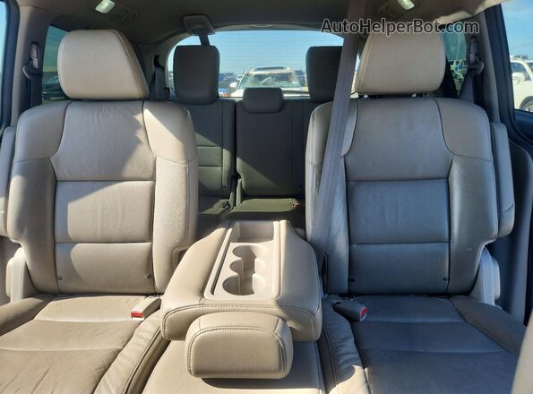 5FNRL5H63GB029606 2016 HONDA ODYSSEY Gray Вид задніх сидінь