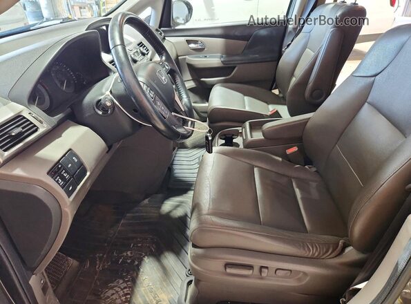 5FNRL5H64GB057558 2016 HONDA ODYSSEY Серый Вид салона спереди