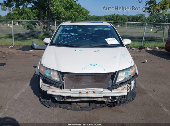 5FNRL5H64GB067717 2016 HONDA ODYSSEY White Vista interior trasera