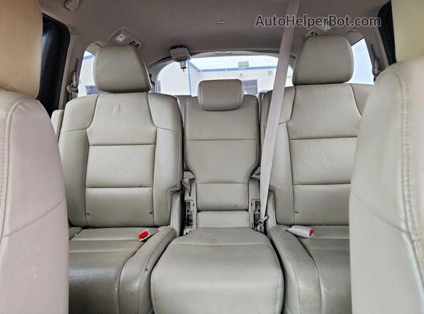 5FNRL5H64GB068415 2016 HONDA ODYSSEY Maroon Հետևի նստատեղերի տեսք