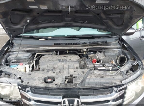 5FNRL5H64HB006028 2017 HONDA ODYSSEY White Rear view