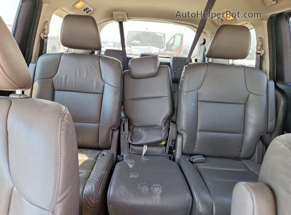 5FNRL5H64HB019474 2017 HONDA ODYSSEY Silver Vista de los asientos traseros