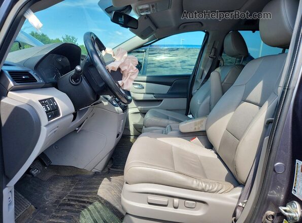5FNRL5H66HB024210 2017 HONDA ODYSSEY Gray Vista interior delantera