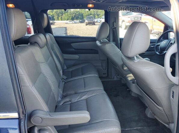5FNRL5H69HB001391 2017 HONDA ODYSSEY Blue Սալոնի հետևի տեսք