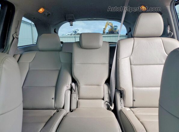 5FNRL5H6XGB096168 2016 HONDA ODYSSEY Charcoal უკანა სავარძლების ხედი
