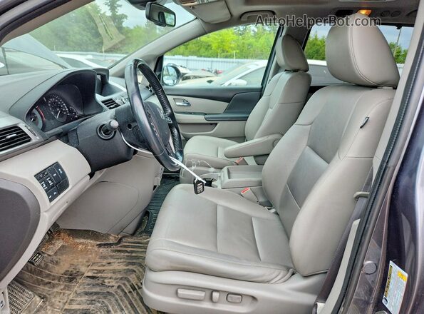 5FNRL5H96HB503530 2017 HONDA ODYSSEY Gray Вид салону спереду