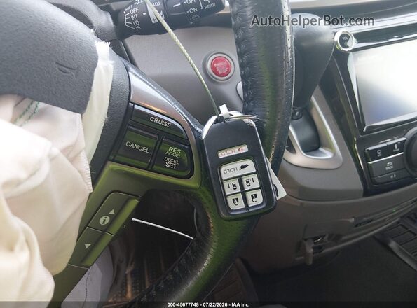 5FNRL5H9XHB005394 2017 HONDA ODYSSEY Серый Вид панели приборов