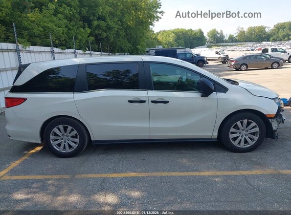 5FNRL6H22KB073916 2019 HONDA ODYSSEY Silver Widok wnętrza z tyłu