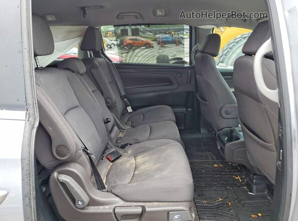 5FNRL6H51MB038197 2021 HONDA ODYSSEY Silver Rear interior view