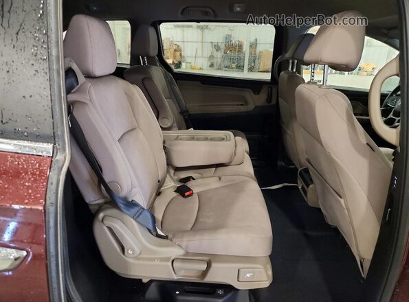 5FNRL6H52MB021330 2021 HONDA ODYSSEY Maroon Rear interior view