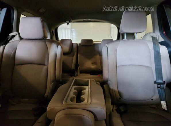 5FNRL6H52MB021330 2021 HONDA ODYSSEY Maroon Rear seats view