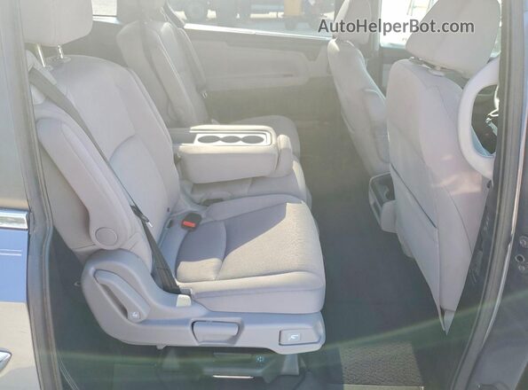 5FNRL6H56JB067951 2018 HONDA ODYSSEY Gray Widok wnętrza z tyłu