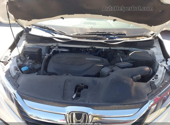 5FNRL6H56JB091635 2018 HONDA ODYSSEY  Vista trasera