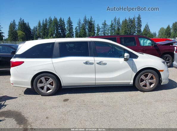 5FNRL6H56JB091635 2018 HONDA ODYSSEY  Vista interior trasera