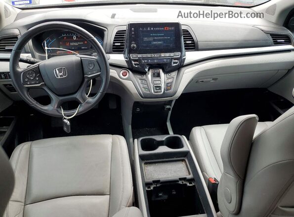 5FNRL6H62PB011975 2023 HONDA ODYSSEY Silver Widok deski rozdzielczej