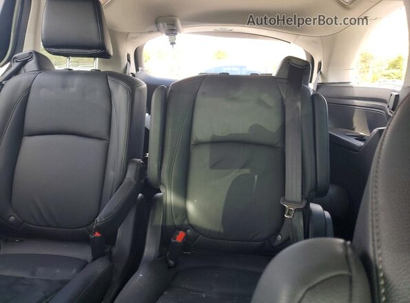 5FNRL6H62SB049232 2025 HONDA ODYSSEY White Rear seats view
