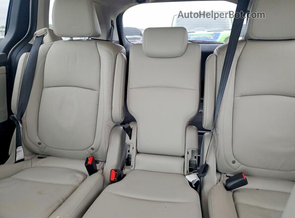 5FNRL6H62SB069285 2025 HONDA ODYSSEY White Widok tylnych siedzeń