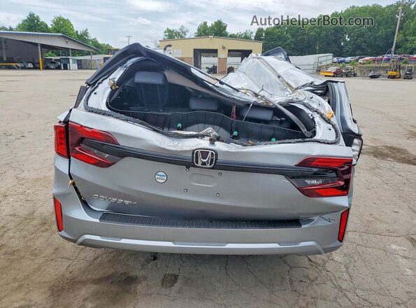 5FNRL6H63SB045609 2025 HONDA ODYSSEY Silver Widok z tyłu