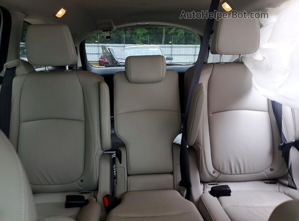 5FNRL6H64SB059941 2025 HONDA ODYSSEY White Widok tylnych siedzeń