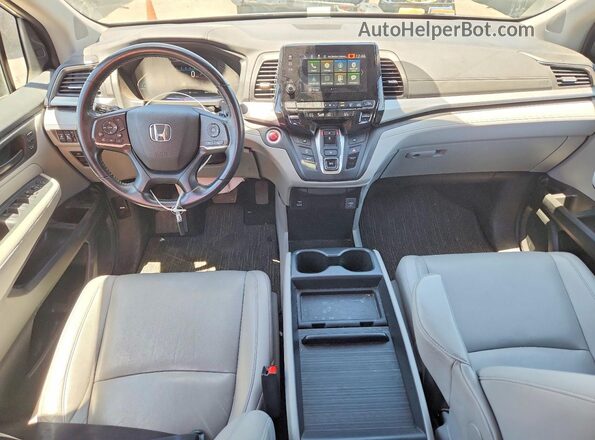 5FNRL6H66PB033901 2023 HONDA ODYSSEY Silver Widok deski rozdzielczej