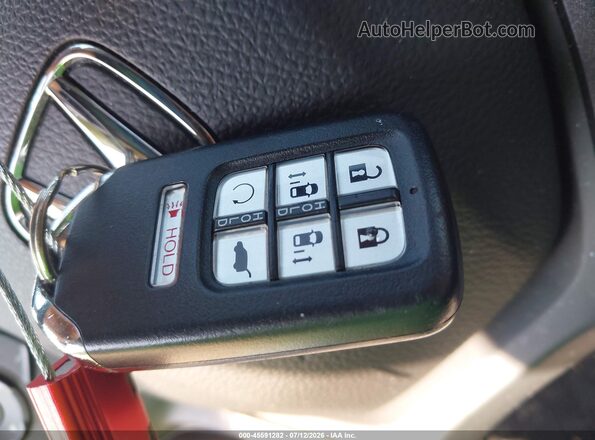 5FNRL6H66RB009925 2024 HONDA ODYSSEY Silver Dashboard view
