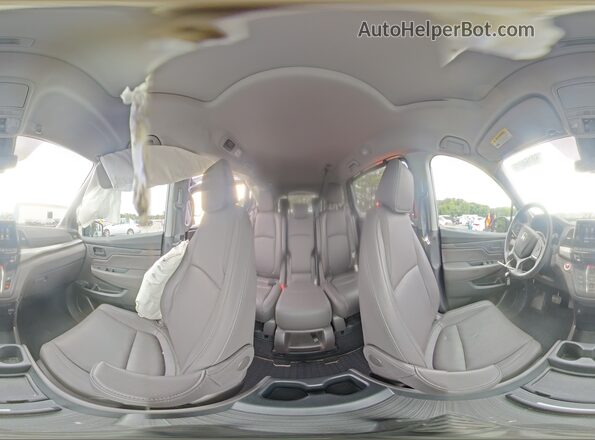 5FNRL6H67RB002076 2024 HONDA ODYSSEY Silver 360 interior view