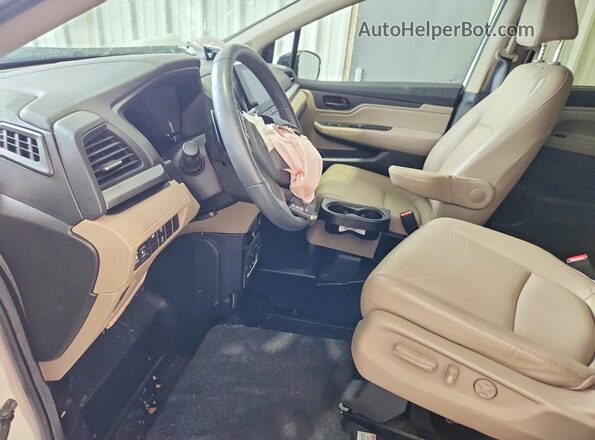 5FNRL6H68RB068894 2024 HONDA ODYSSEY White წინა სალონის ხედი