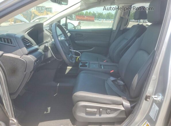 5FNRL6H68SB022875 2025 HONDA ODYSSEY Silver Вид салону спереду