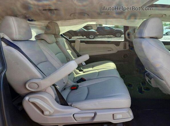 5FNRL6H68TB060110 2026 HONDA ODYSSEY Blue Vista interior trasera