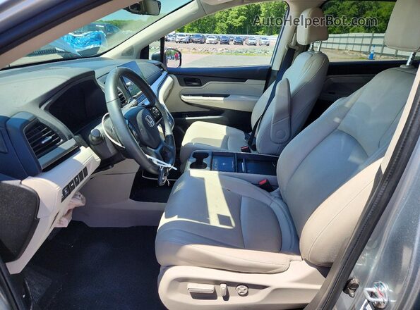 5FNRL6H69SB071048 2025 HONDA ODYSSEY Silver წინა სალონის ხედი