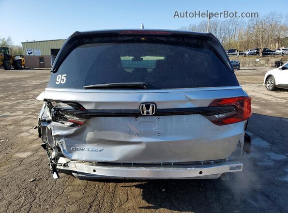 5FNRL6H69TB008047 2026 HONDA ODYSSEY Silver Rear view