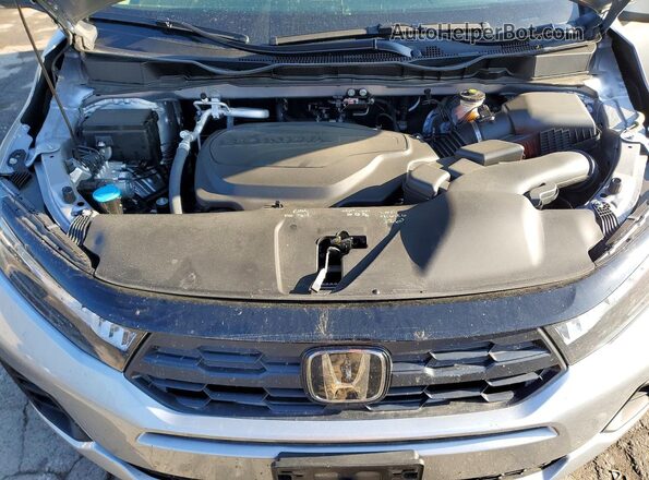 5FNRL6H69TB008047 2026 HONDA ODYSSEY Silver Engine compartment view