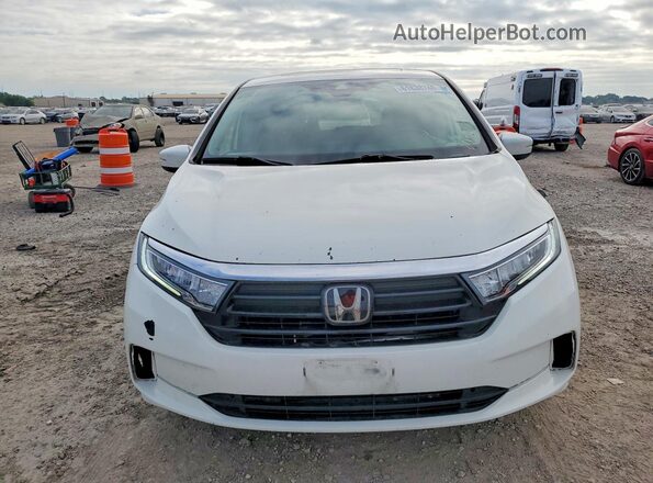 5FNRL6H6XRB007868 2024 HONDA ODYSSEY White Front view