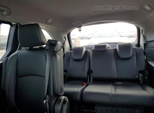 5FNRL6H6XRB007868 2024 HONDA ODYSSEY White Rear seats view