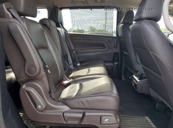 5FNRL6H70JB070183 2018 HONDA ODYSSEY Charcoal Vista interior trasera