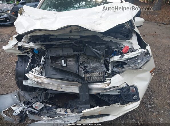 5FNRL6H70JB083919 2018 HONDA ODYSSEY White Front view