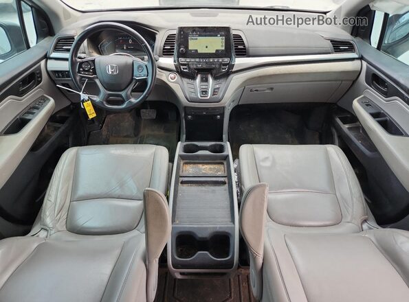 5FNRL6H70JB094029 2018 HONDA ODYSSEY Серый Вид панели приборов