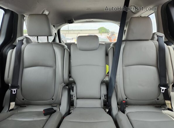 5FNRL6H70JB094029 2018 HONDA ODYSSEY Серый Вид задних сидений