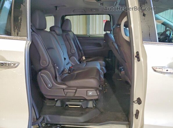5FNRL6H70LB002145 2020 HONDA ODYSSEY White Rear interior view